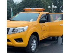 供应长排警示灯 led警示灯 车载警示灯厂家图3