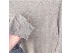 温碧霞代言IRENENA服装秋冬新款高领长袖打底衫图4