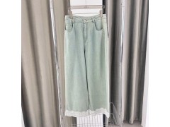 温碧霞代言IRENENA服装春季新款蕾丝蓝色阔腿牛仔裤图2