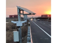 日照同步方形黄闪灯 智能太阳能雾灯生产厂家图3